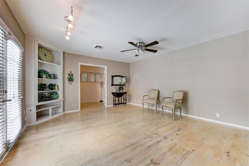 1744 Westbrooke Terrace Property Photo 23