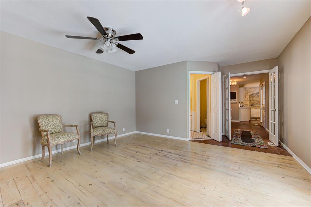 1744 Westbrooke Terrace Property Photo 24