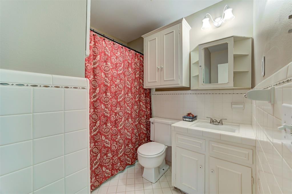 1744 Westbrooke Terrace Property Photo 36