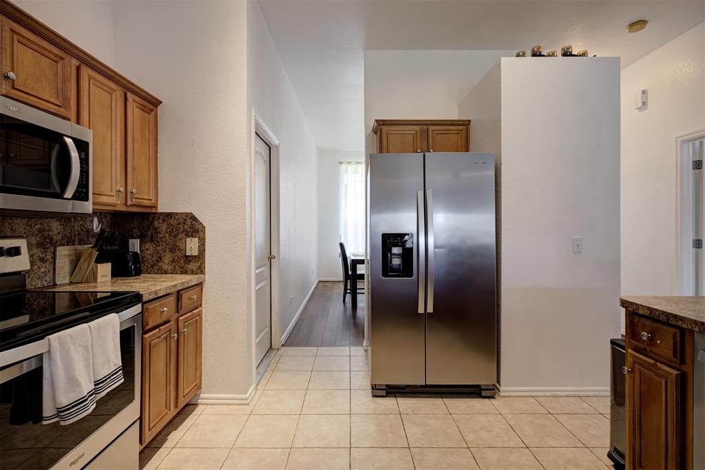 612 Cavecreek Street Property Photo 9