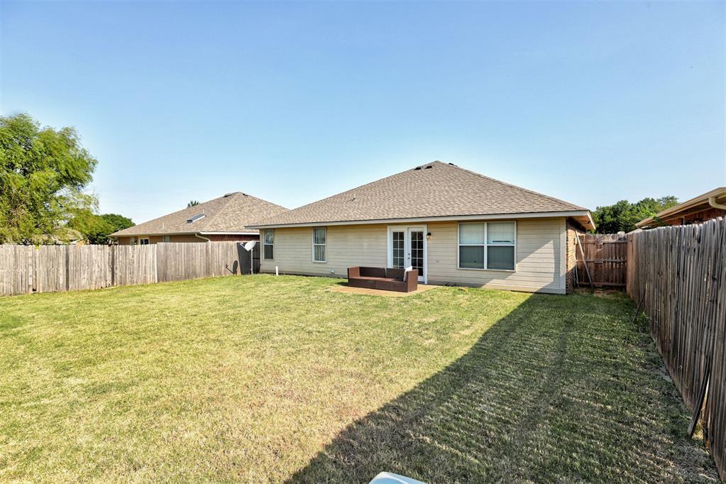 612 Cavecreek Street Property Photo 36