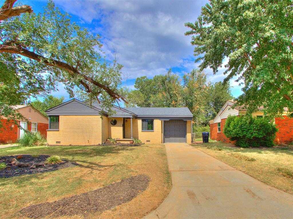 2201 N Roff Avenue Property Photo 2
