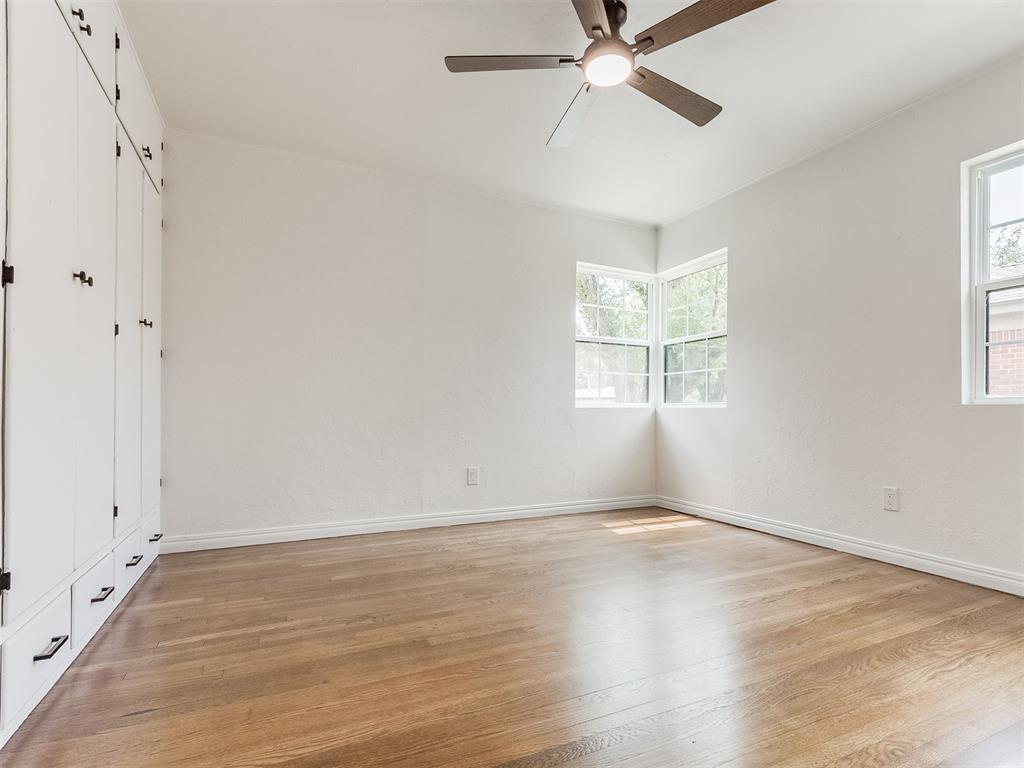 2201 N Roff Avenue Property Photo 18