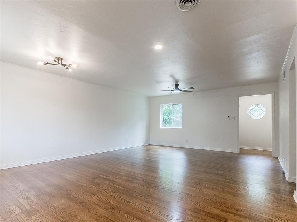 2201 N Roff Avenue Property Photo 29