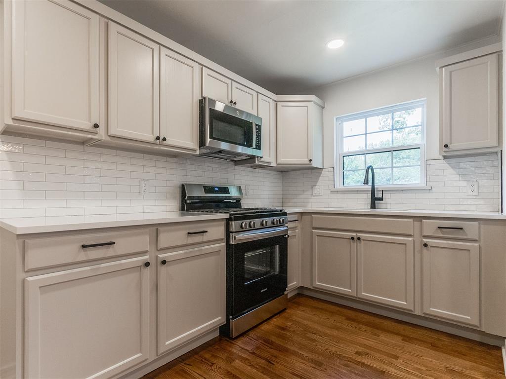 2201 N Roff Avenue Property Photo 41
