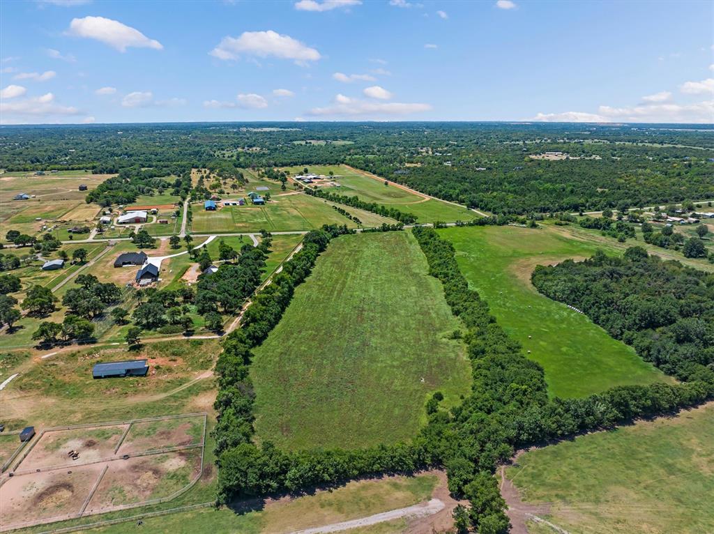 E Hefner Road Property Photo 3