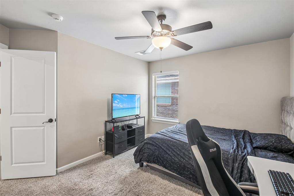 18700 Big Cedar Way Property Photo 25