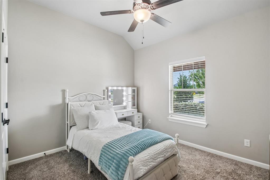 18700 Big Cedar Way Property Photo 29