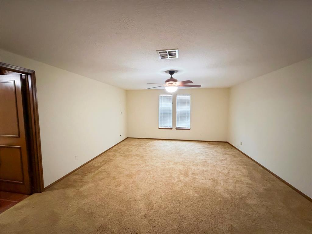 2317 Robinwood Circle Property Photo 18