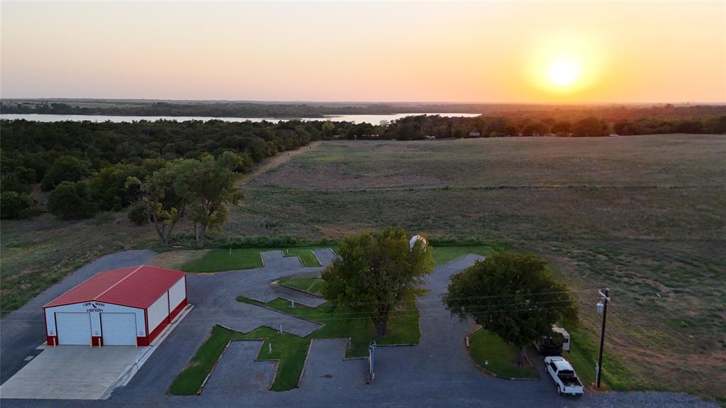 1420 N Crow Roost Road Property Photo 7