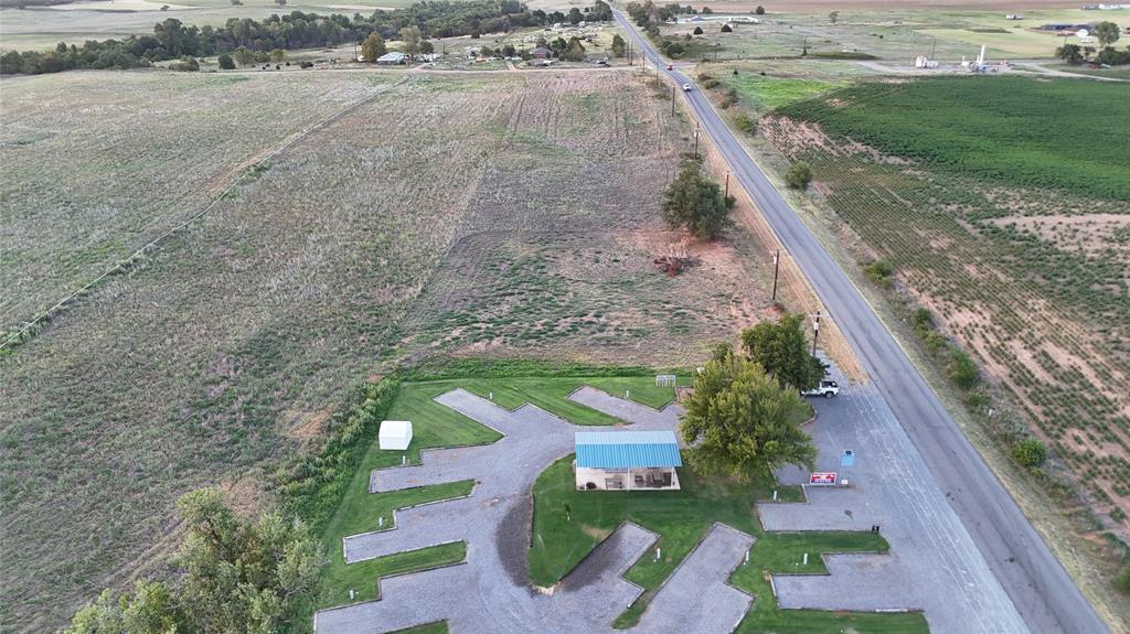 1420 N Crow Roost Road Property Photo 12