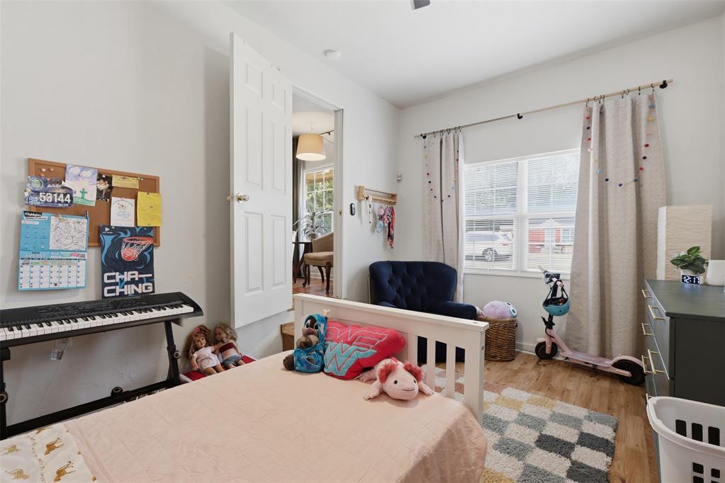 1420 S Daugherty Avenue Property Photo 16