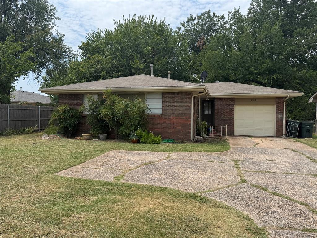 2113 S Boulevard Boulevard Property Photo 1