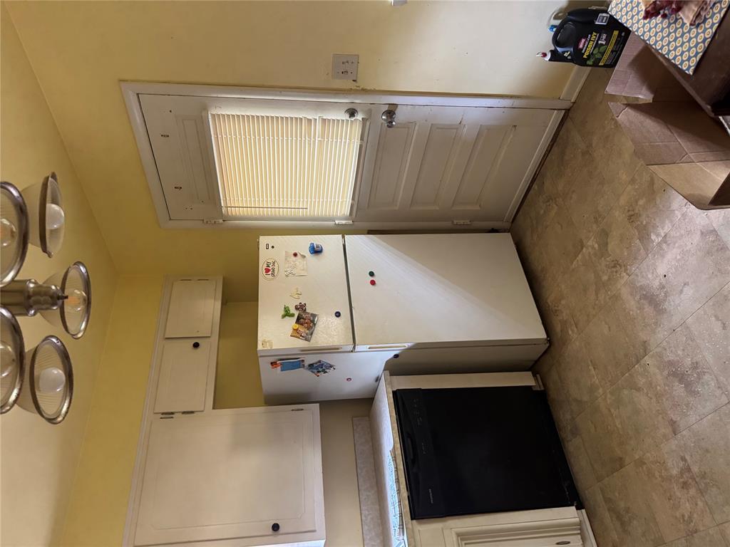 2113 S Boulevard Boulevard Property Photo 4