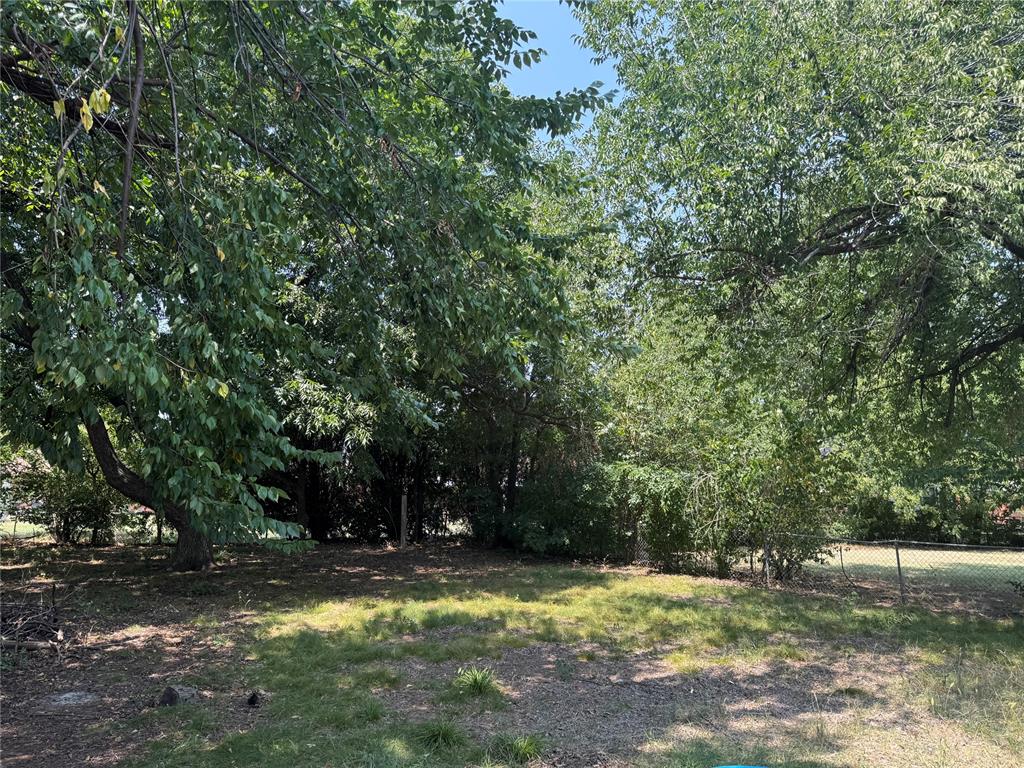 2113 S Boulevard Boulevard Property Photo 9