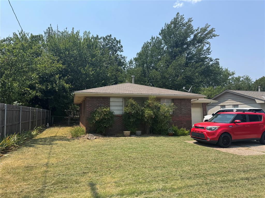 2113 S Boulevard Boulevard Property Photo 10