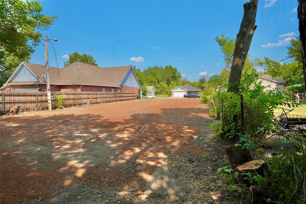 4803 N Asbury Avenue Property Photo 7