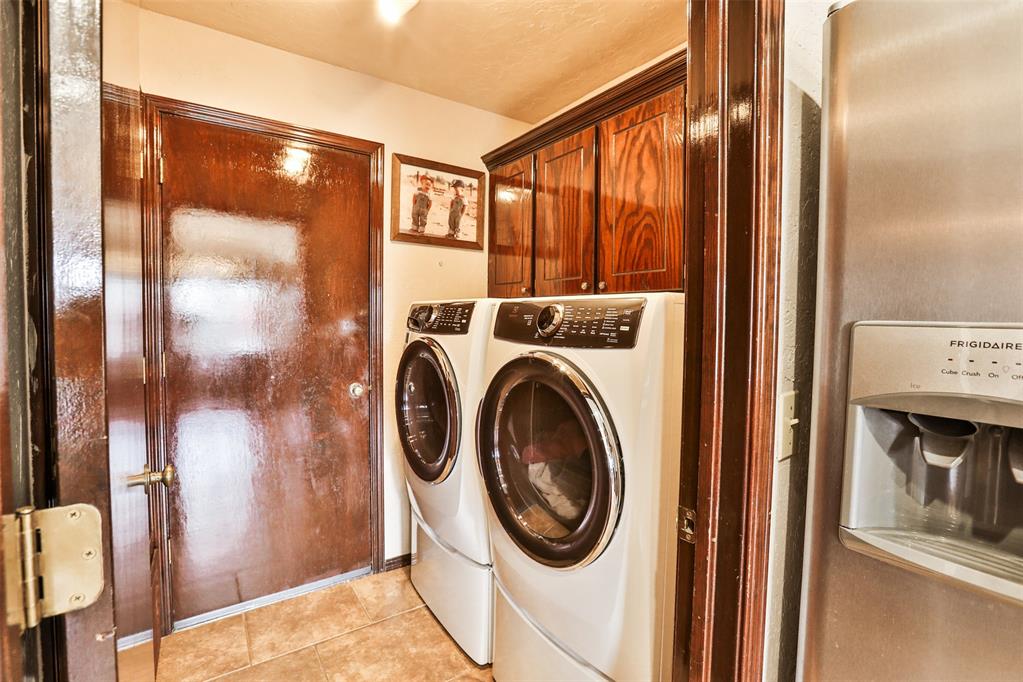 13012 Maple Leaf Drive Property Photo 13