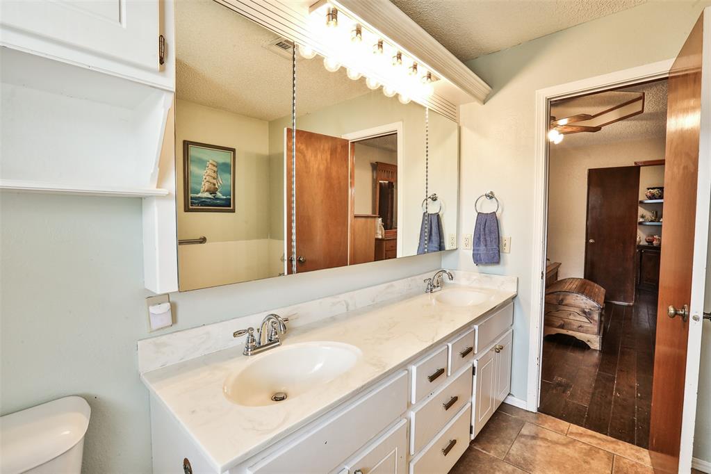 13012 Maple Leaf Drive Property Photo 21