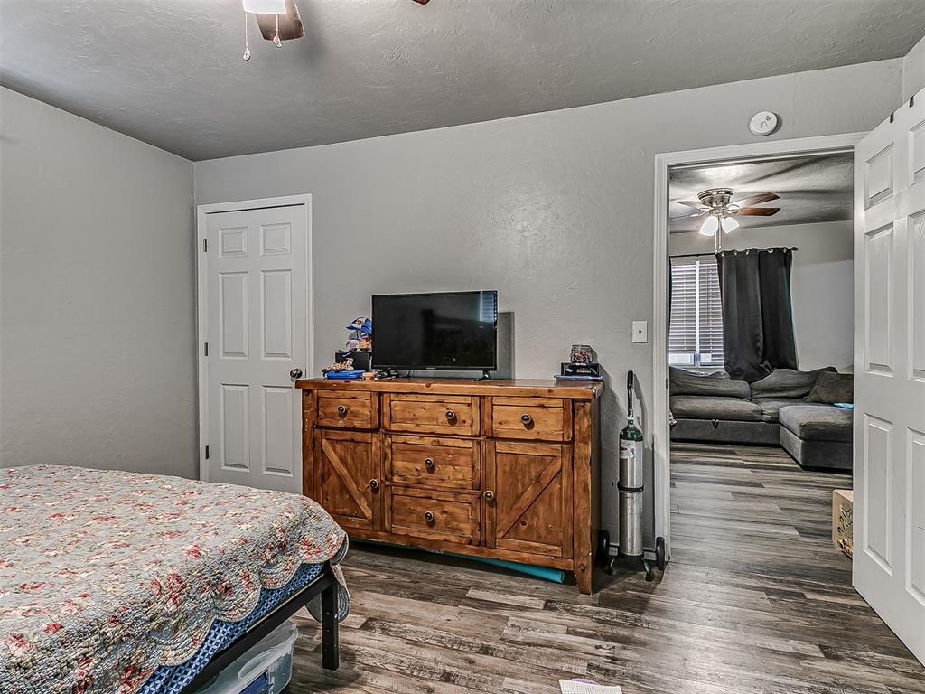 990936 S Candlewood Lane Property Photo 18