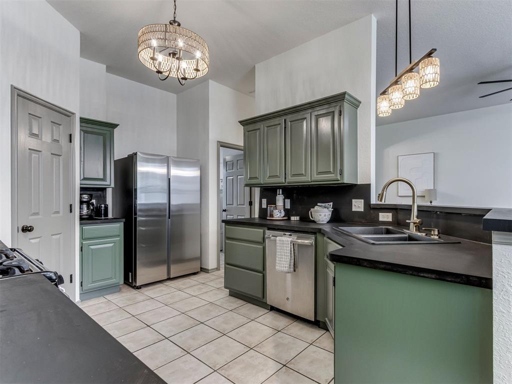 2508 Port Rush Drive Property Photo 14