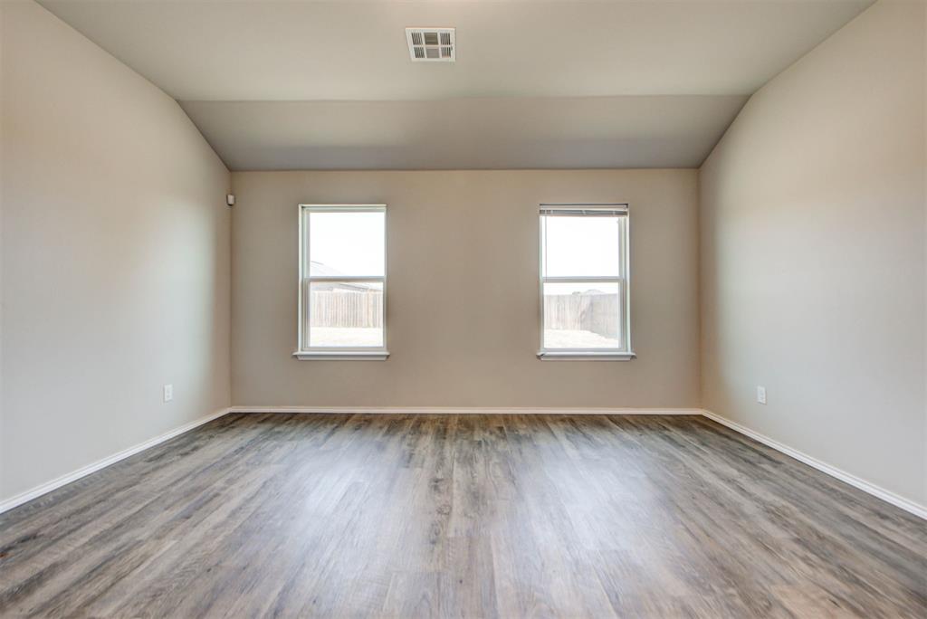 5215 Kye Drive Property Photo 7