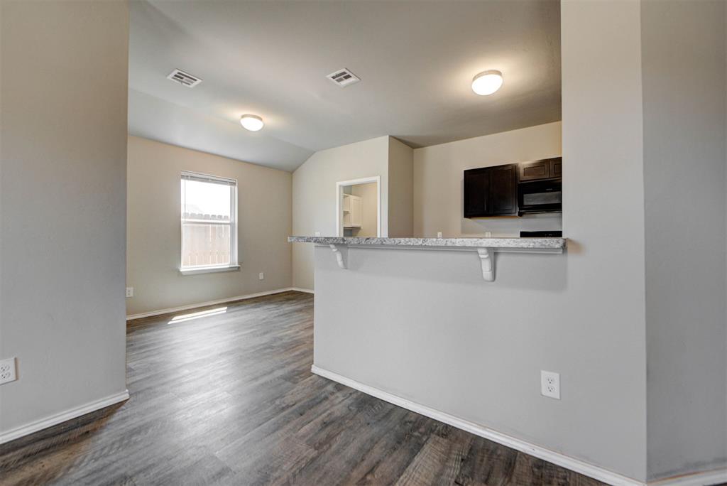 5215 Kye Drive Property Photo 11