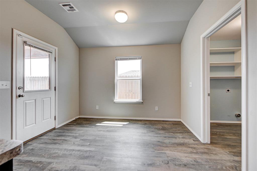 5215 Kye Drive Property Photo 15