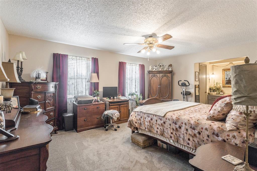 11824 Larkdale Drive Property Photo 13