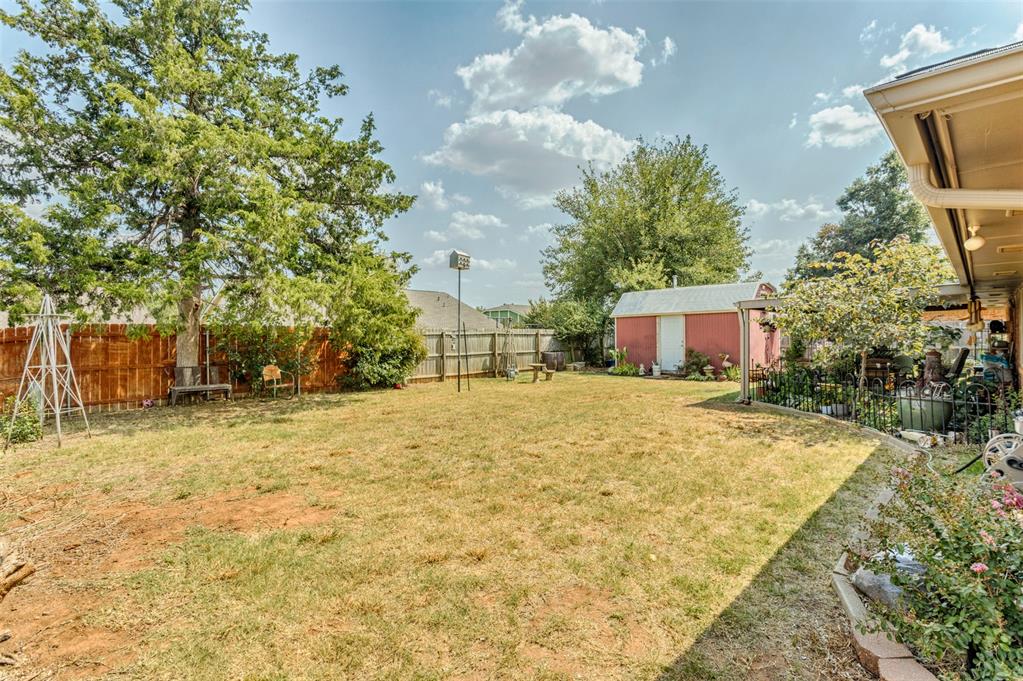 11824 Larkdale Drive Property Photo 23
