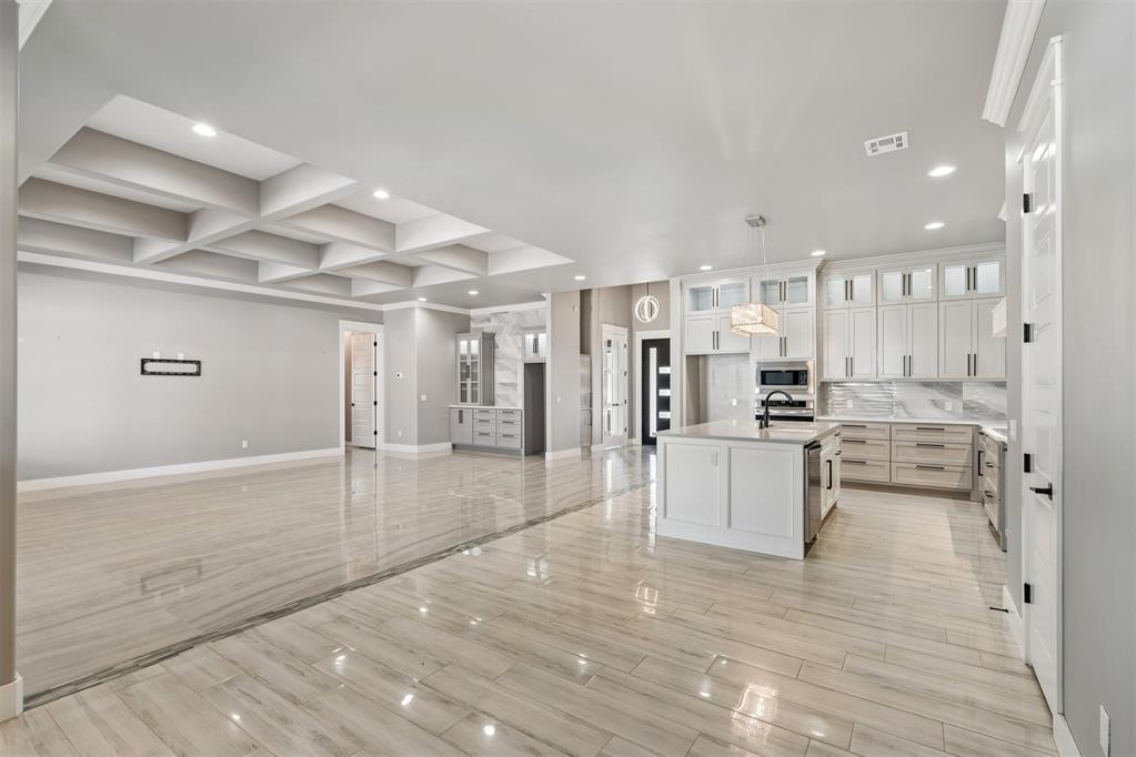 5700 Copper Stone Court Property Photo 8
