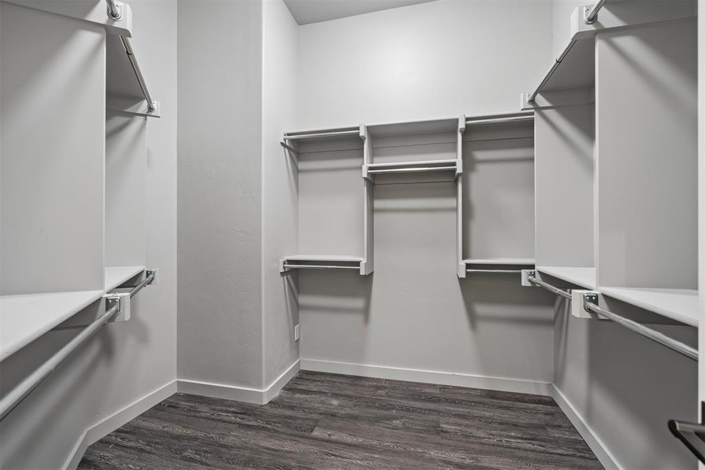5700 Copper Stone Court Property Photo 14
