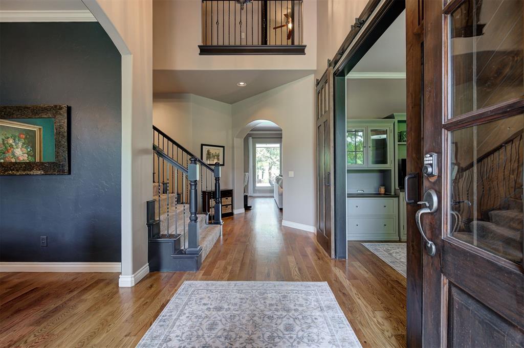 1301 Autumn Creek Drive Property Photo 2