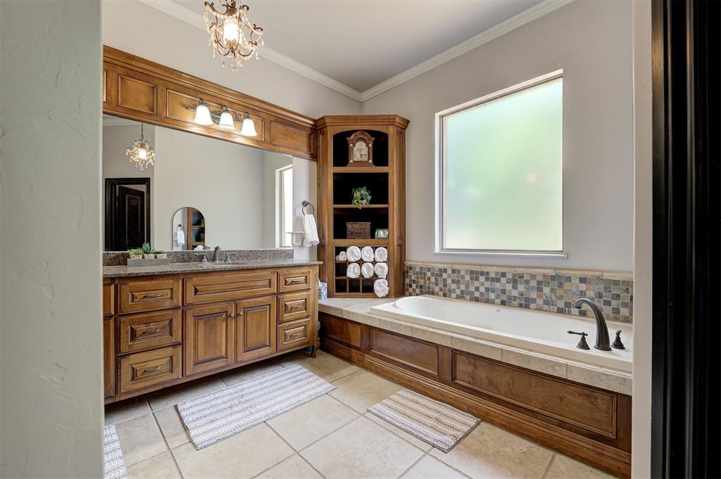 1301 Autumn Creek Drive Property Photo 13