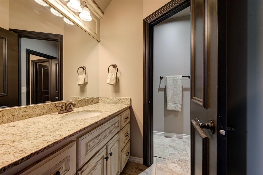 1301 Autumn Creek Drive Property Photo 26