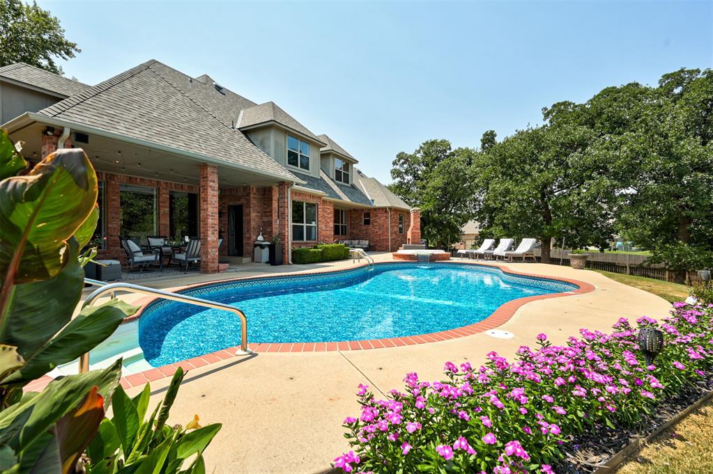 1301 Autumn Creek Drive Property Photo 31