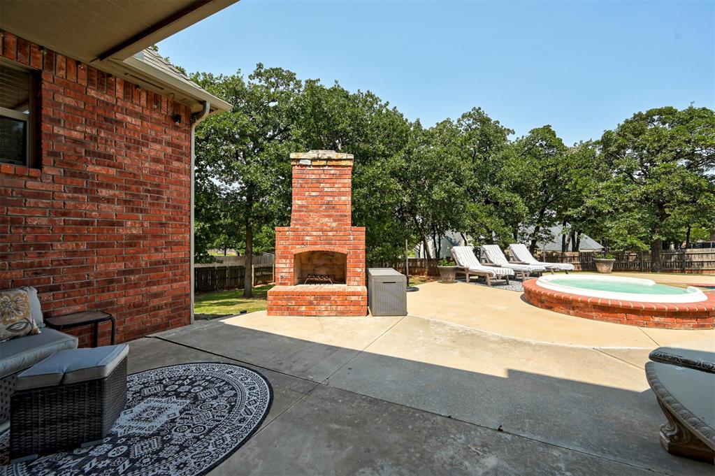 1301 Autumn Creek Drive Property Photo 33