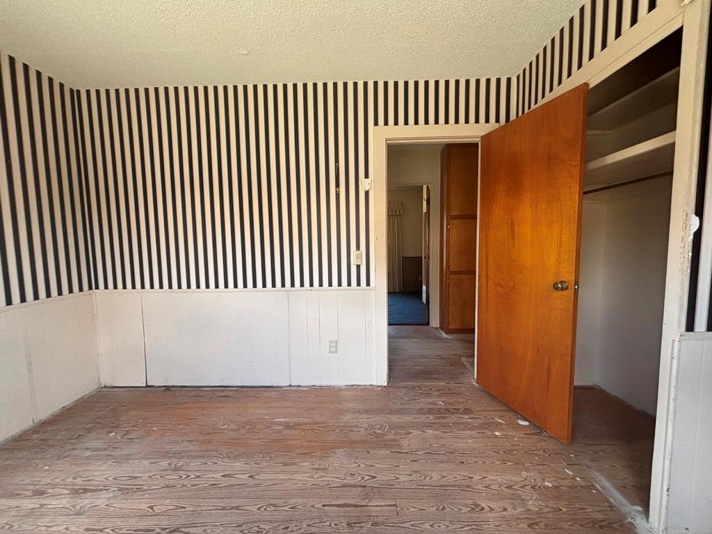 417 W First Street Property Photo 15