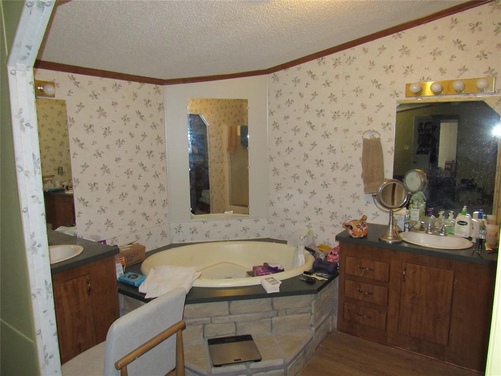 45265 Marion Way Property Photo 13