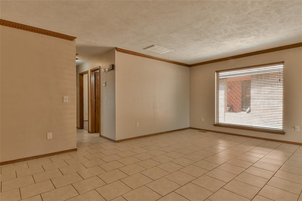 8125 Sw 36th Street Property Photo 6