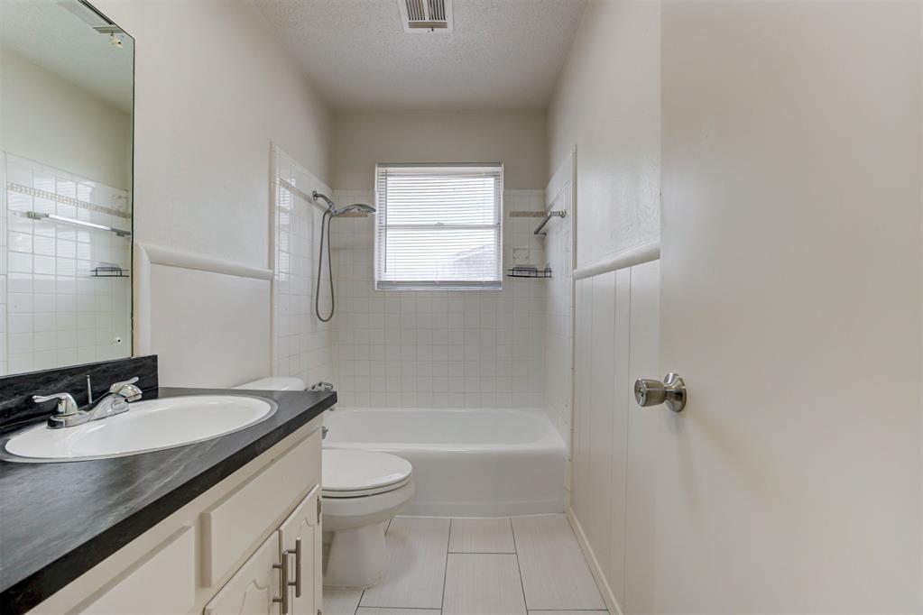 8636 Ne 33rd Street Property Photo 27