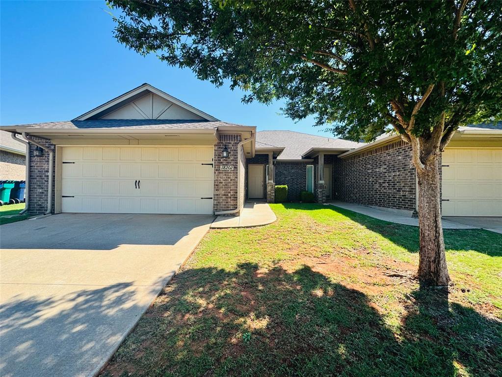 18202 Manera Way Property Photo 1