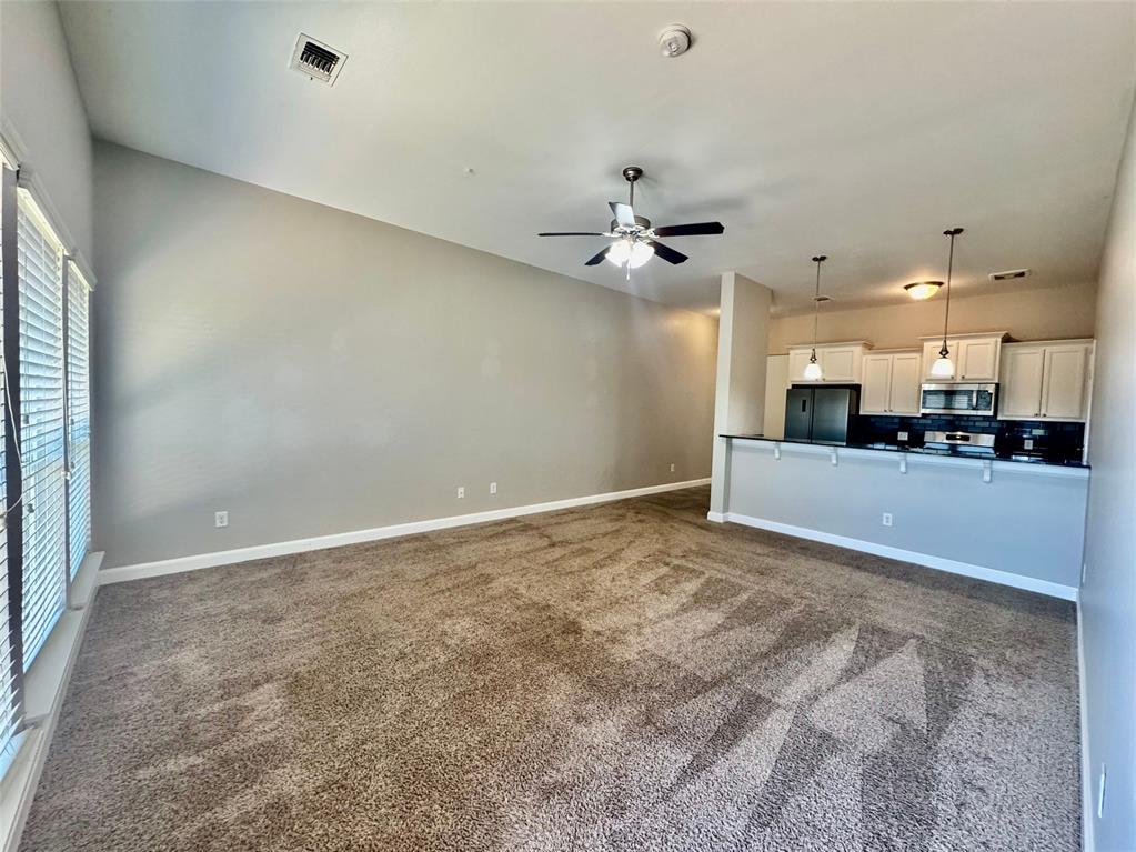 18202 Manera Way Property Photo 9