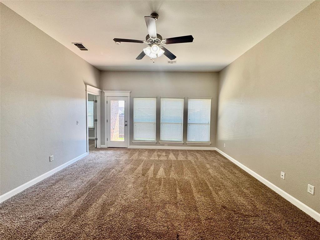 18202 Manera Way Property Photo 11
