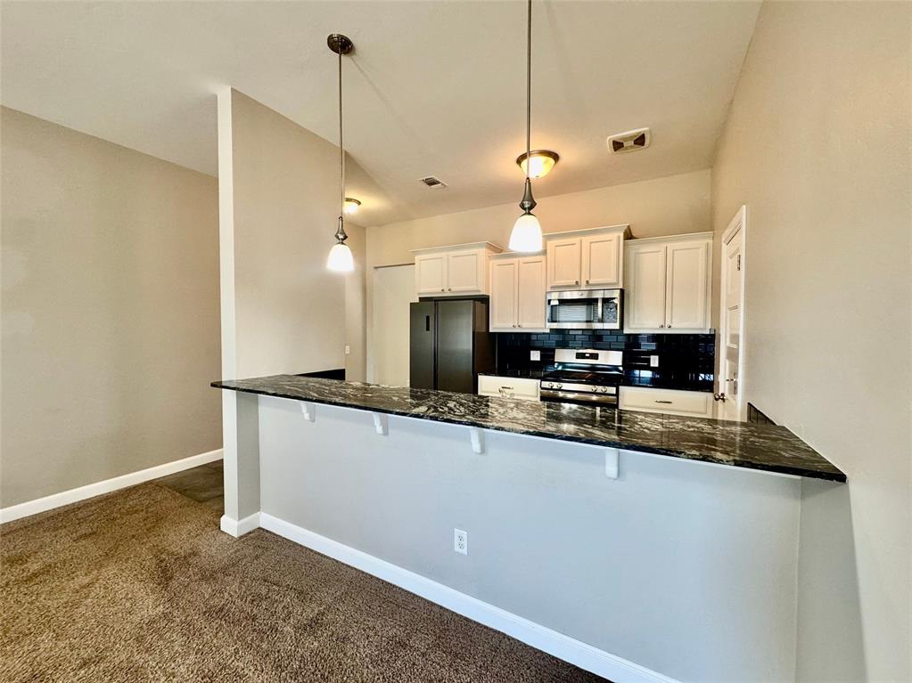 18202 Manera Way Property Photo 12