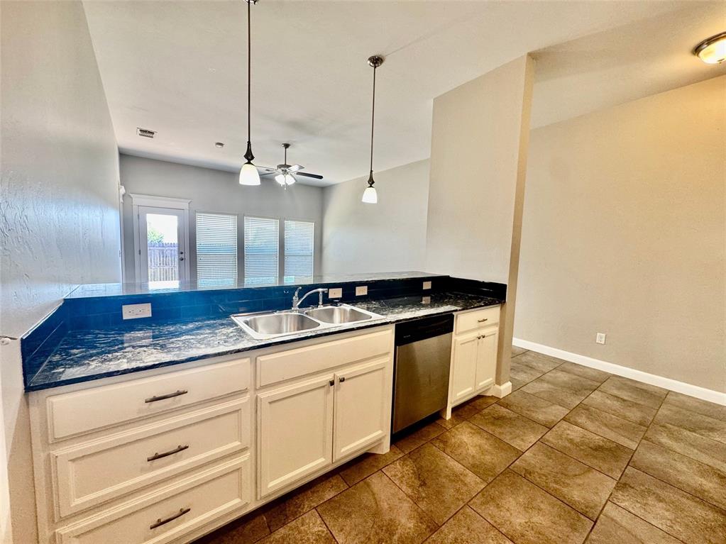 18202 Manera Way Property Photo 13