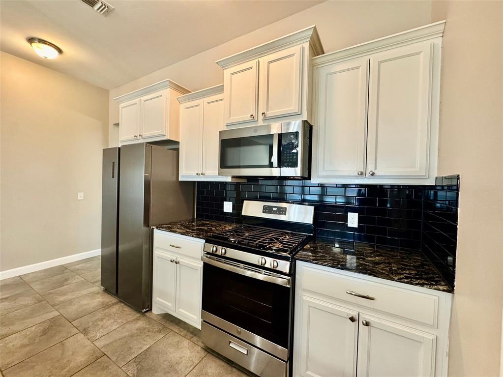 18202 Manera Way Property Photo 15