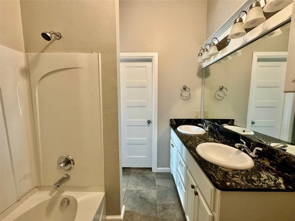 18202 Manera Way Property Photo 28