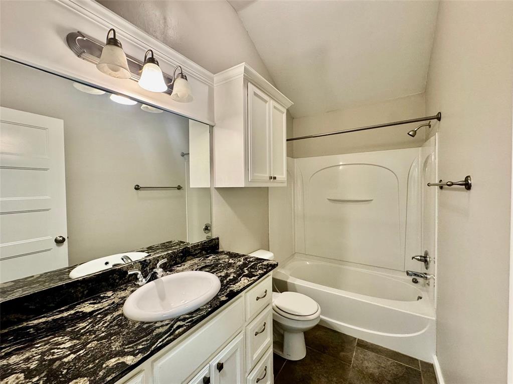 18202 Manera Way Property Photo 34