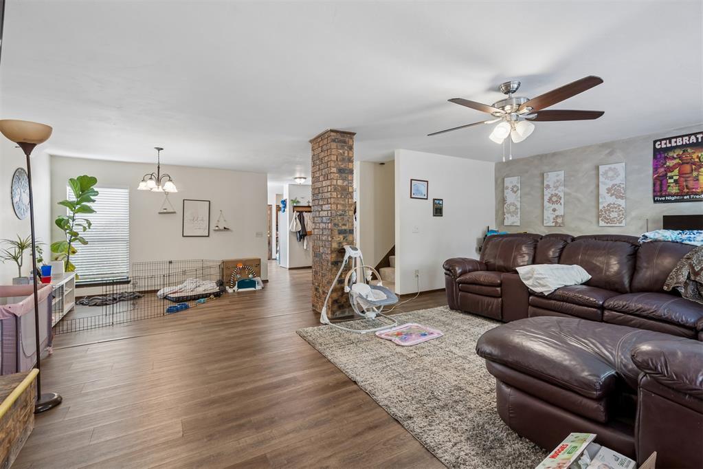 1713 Windhill Avenue Property Photo 8
